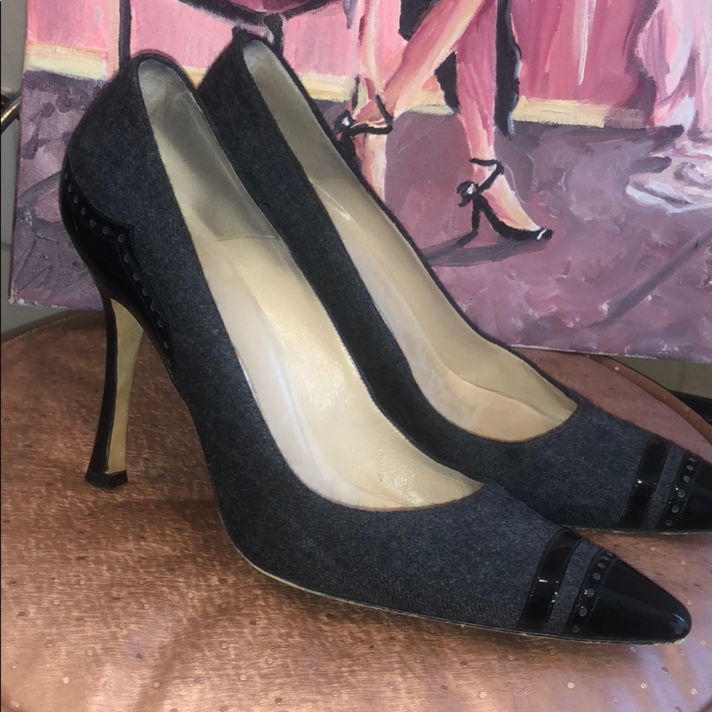 Manolo Blahnik size 37 (7) grey pumps leather toe